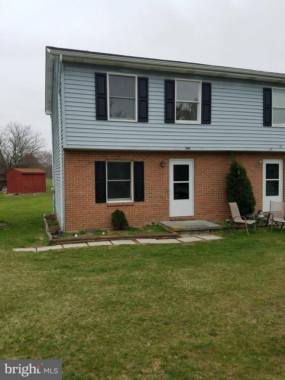 200 HACKBERRY DR, Stephens City, VA 22655