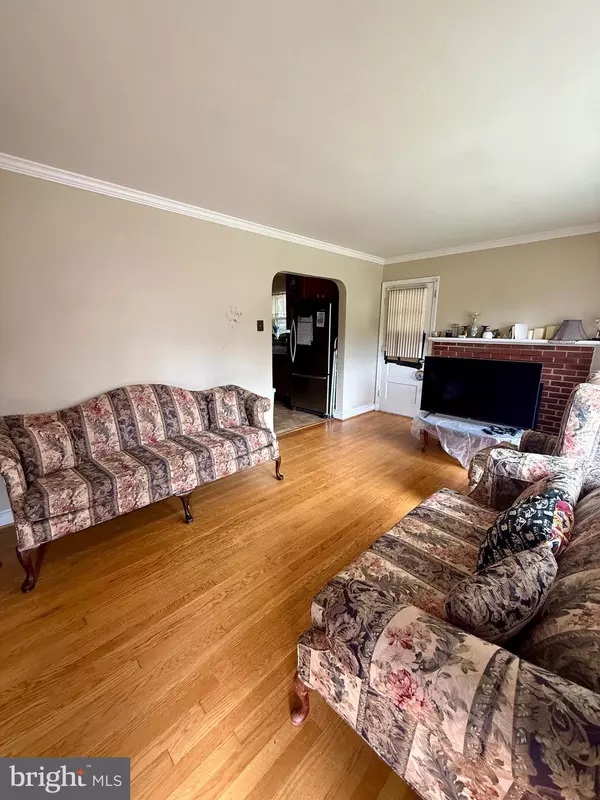 Clinton, MD 20735,5916 CHRIS MAR AVE