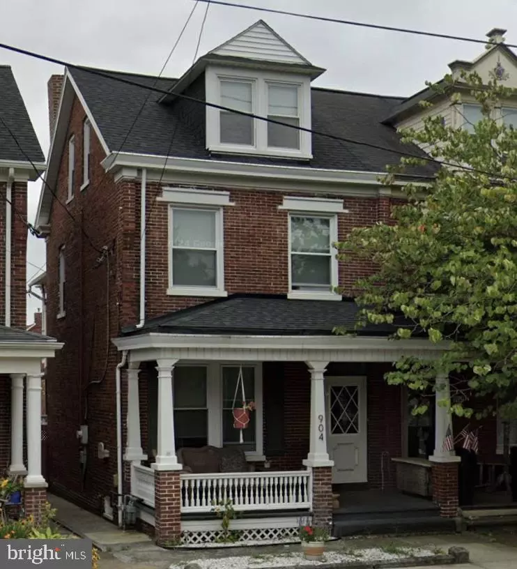Columbia, PA 17512,904 LOCUST ST