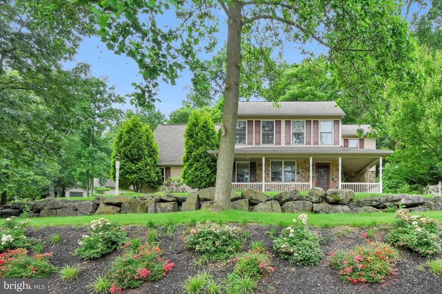 88 RIDGE AVE, Ephrata, PA 17522