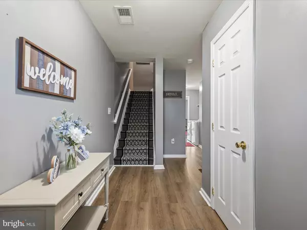 Inwood, WV 25428,13 MISTALA CT