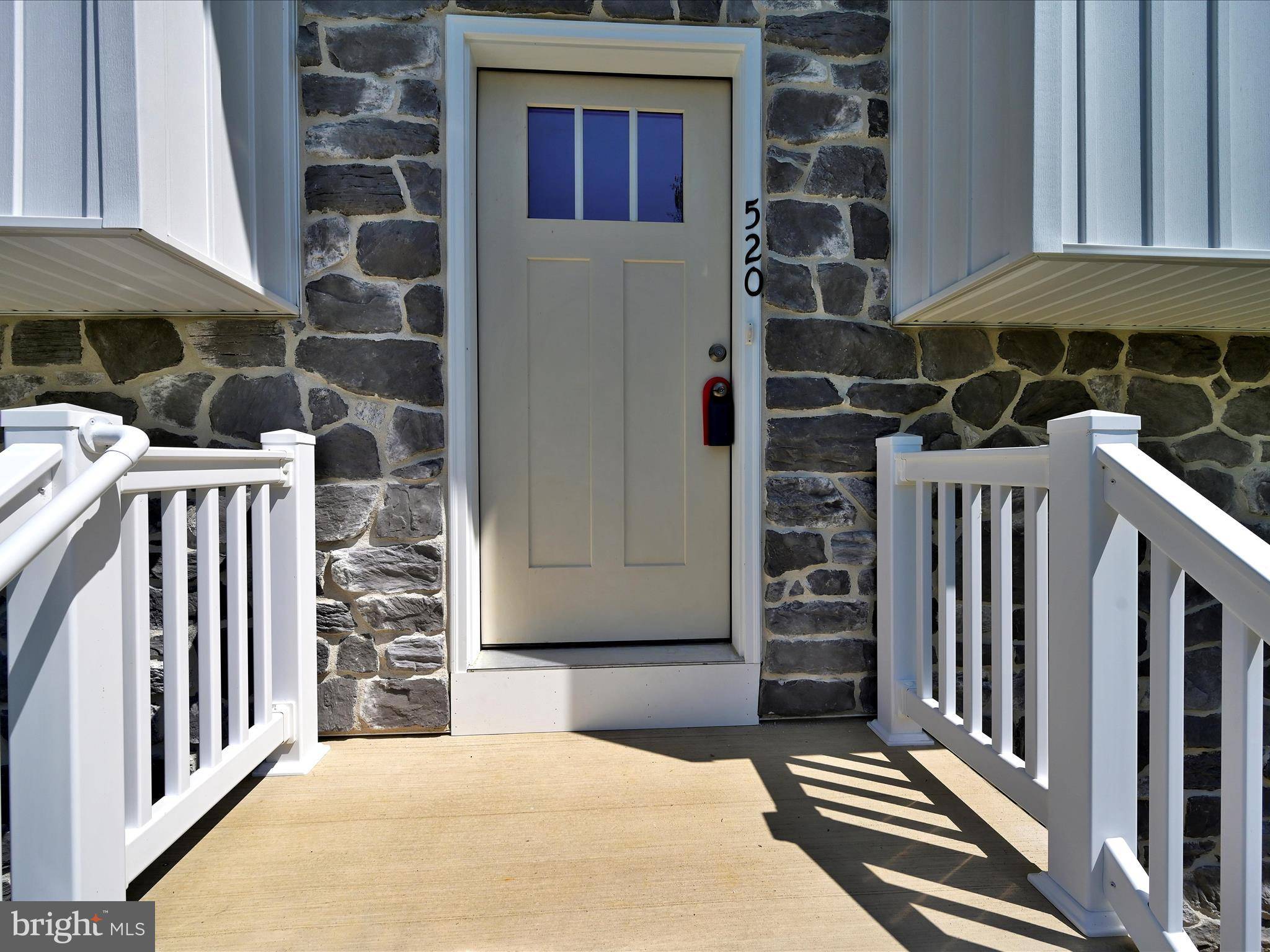Columbia, PA 17512,520 BETTY LN