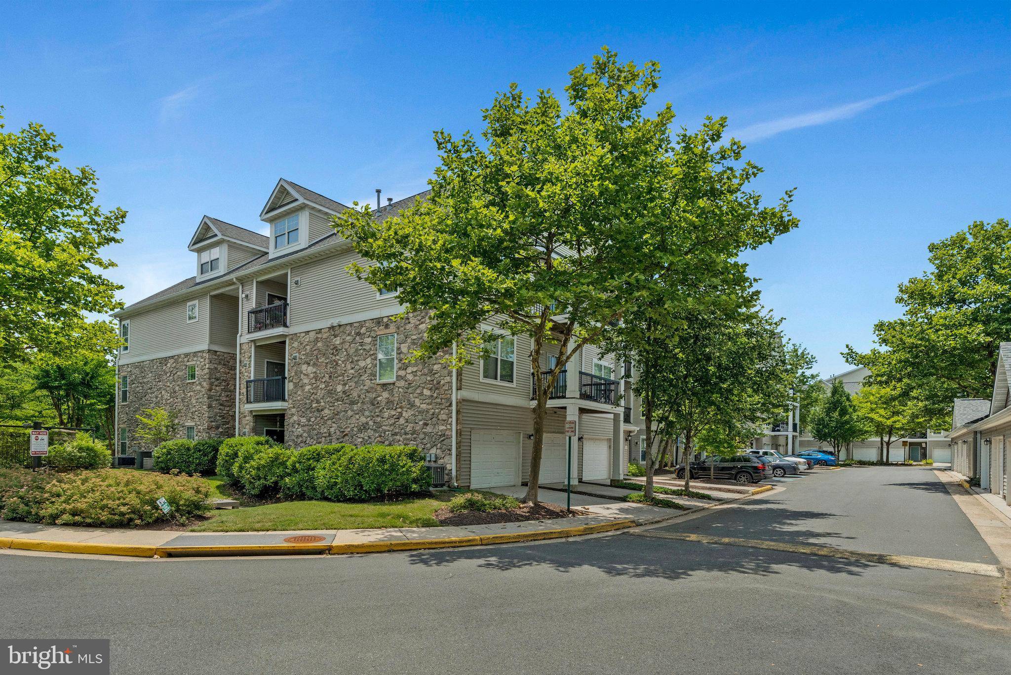 Centreville, VA 20120,13329-G CONNOR DR #G