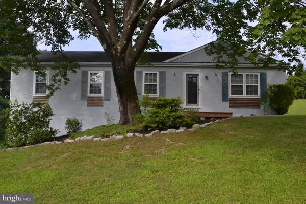 1306 MURDOCK DR, West Chester, PA 19380