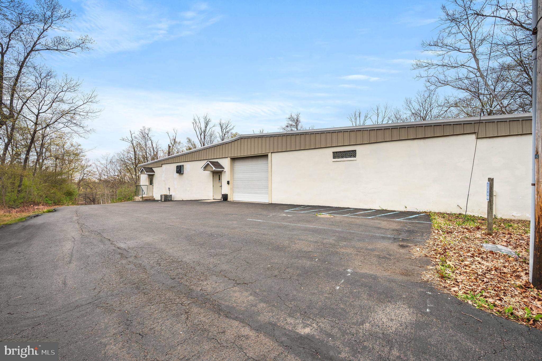 New Hope, PA 18938,295-B WINDYBUSH RD