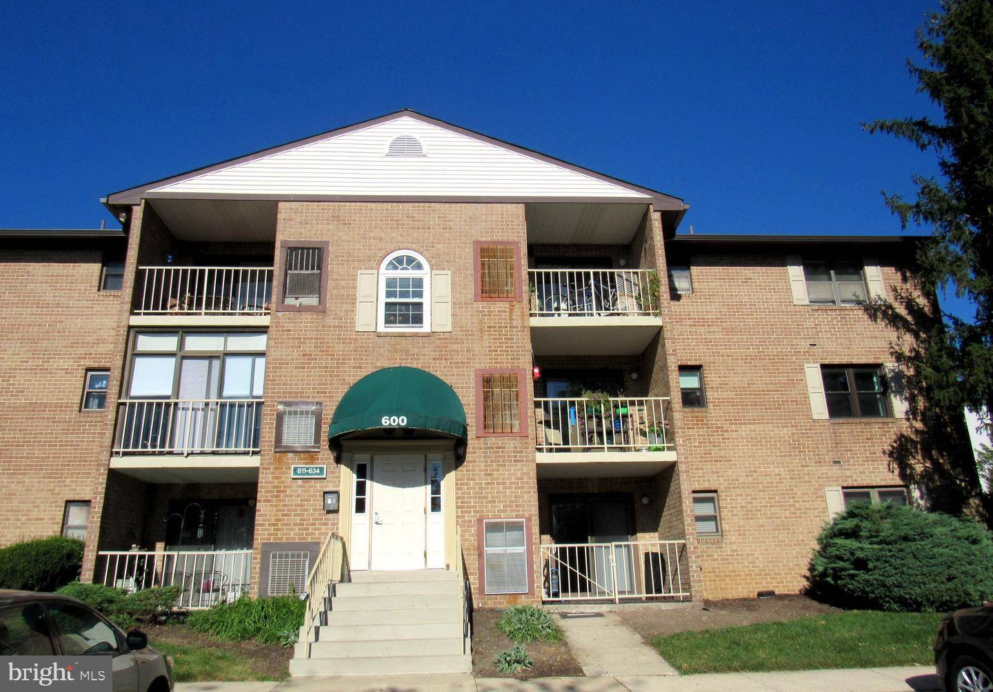 631 GOVERNOR HOUSE CIR #63, Wilmington, DE 19809