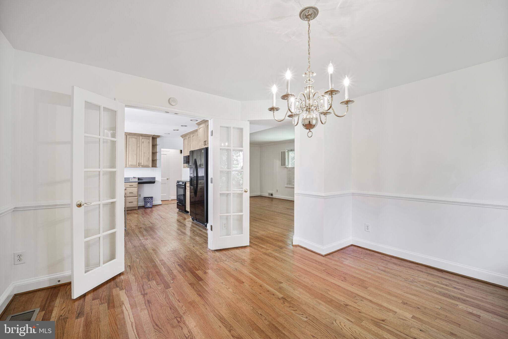 Bethesda, MD 20816,6002 MADAWASKA