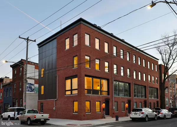 2463 CORAL ST, Philadelphia, PA 19125