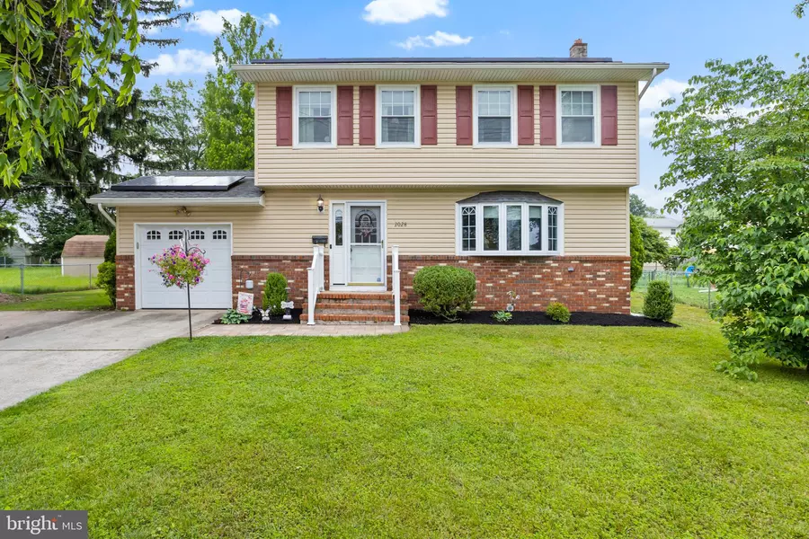 2028 S OLDEN AVE, Hamilton, NJ 08610