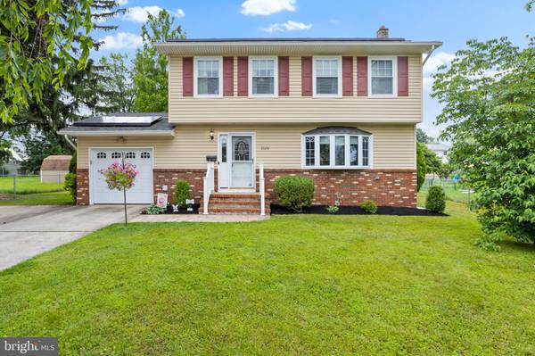 2028 S OLDEN AVE, Hamilton, NJ 08610