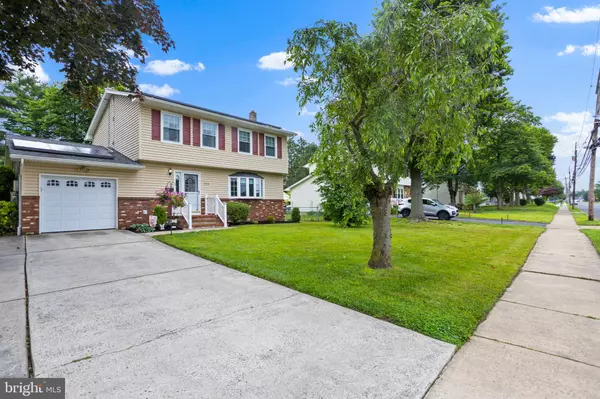 Hamilton, NJ 08610,2028 S OLDEN AVE