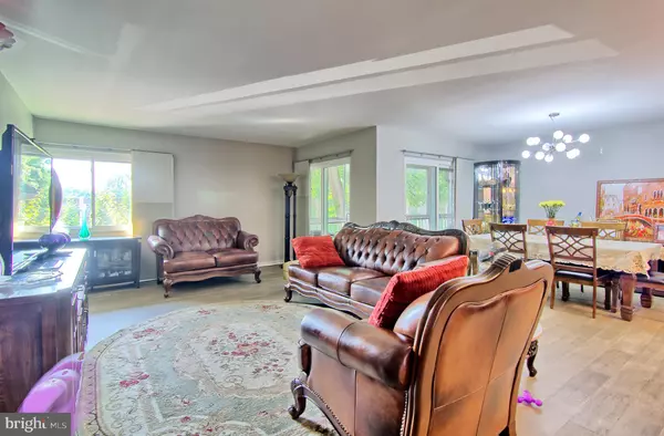 Baltimore, MD 21208,12 STONEHENGE CIR #12-5