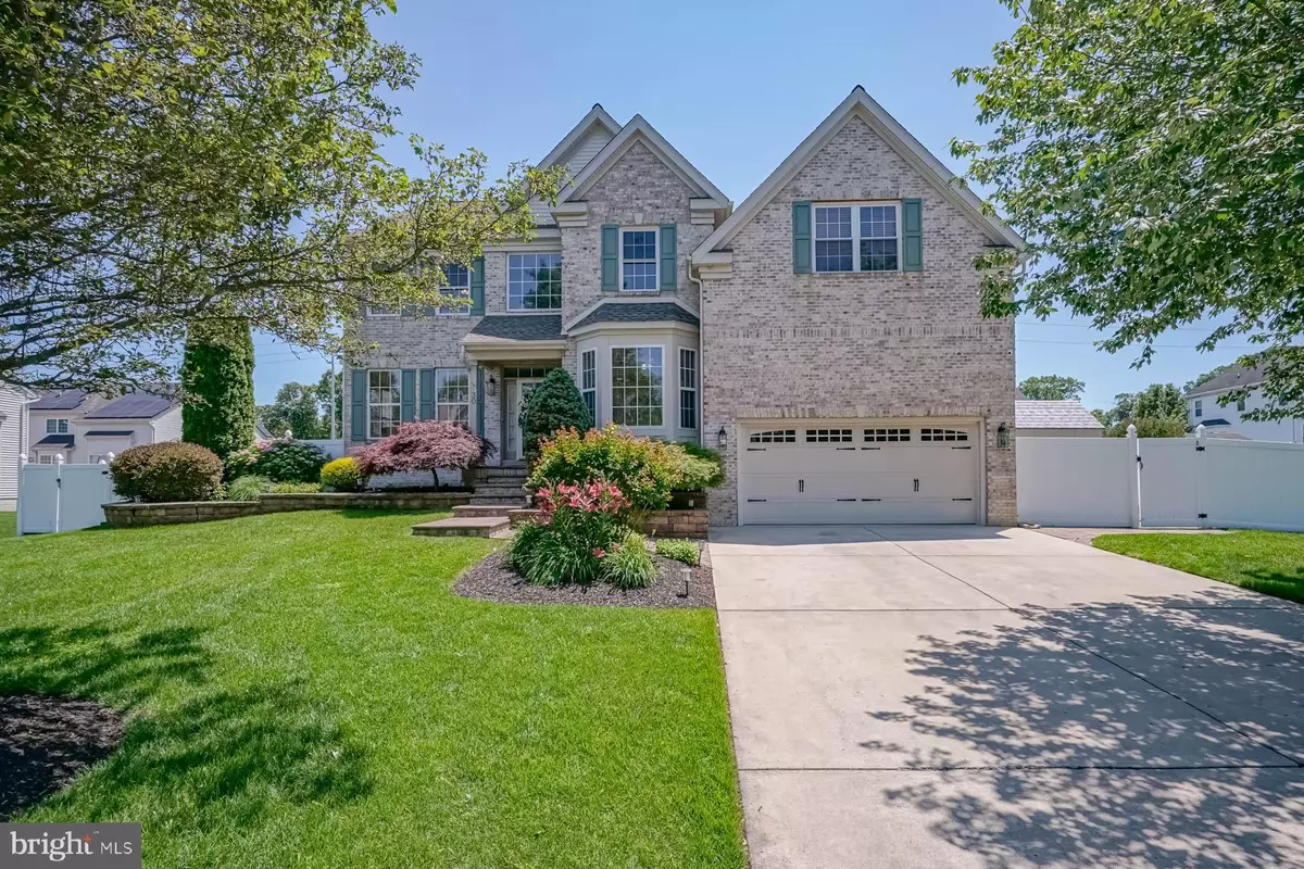 Williamstown, NJ 08094,30 CANDLEWOOD RD