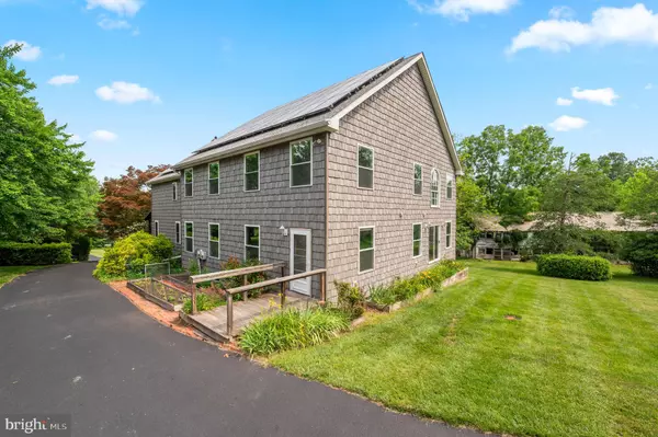 38 S GRANGE AVE, Collegeville, PA 19426