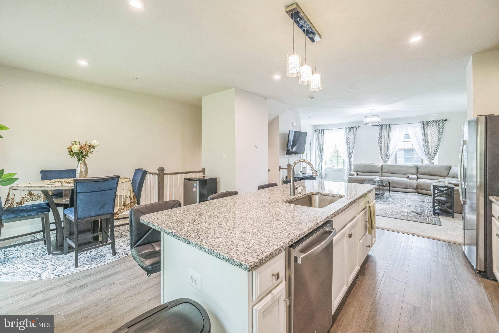 Montgomery Village, MD 20879,19537 SOL PL