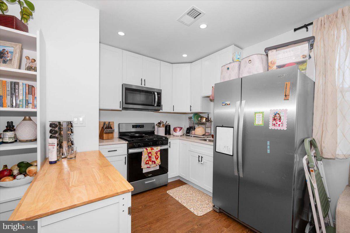 Washington, DC 20011,211 WEBSTER ST NE