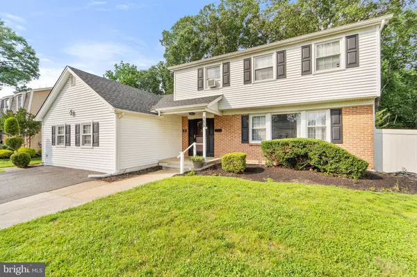 Somerdale, NJ 08083,325 ORCHARD AVE
