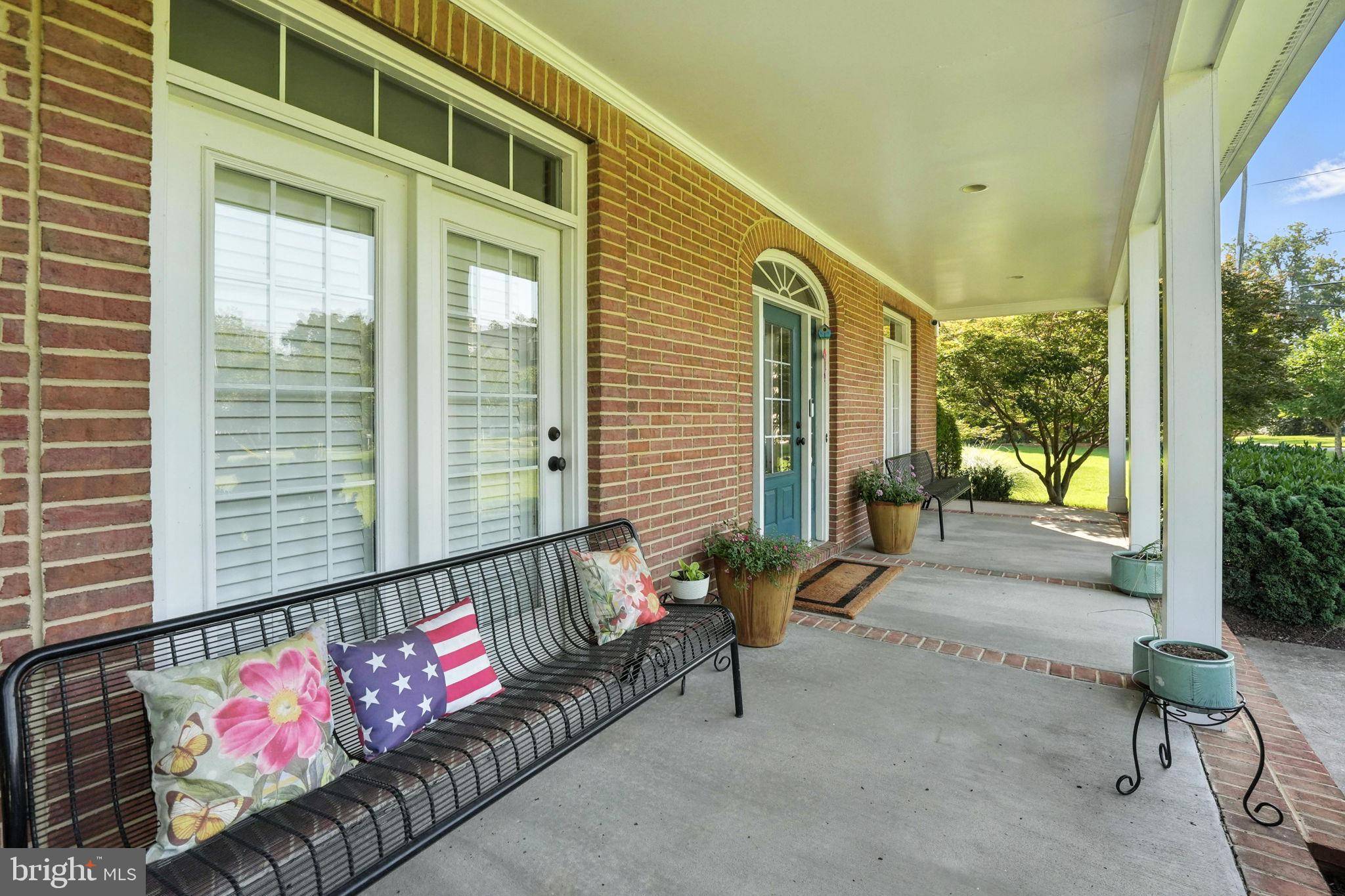 Alexandria, VA 22310,5611 EDGEMONT DR