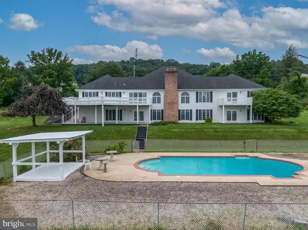 540 HAIN RD, Sinking Spring, PA 19608