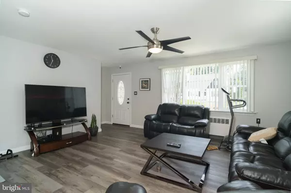 Ridley Park, PA 19078,110 MCCORMICK AVE