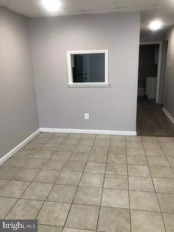 Chester, PA 19013,404 WELSH ST