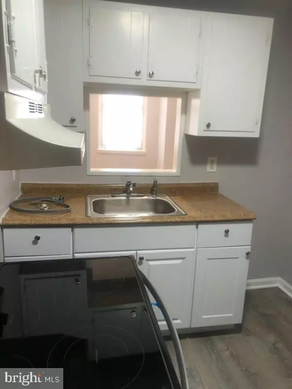 Chester, PA 19013,404 WELSH ST