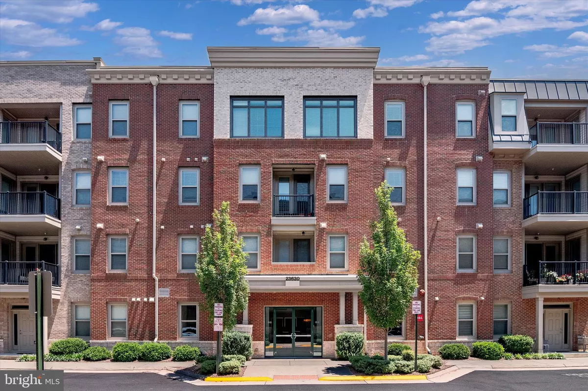 Ashburn, VA 20148,23630 HAVELOCK WALK TER #317