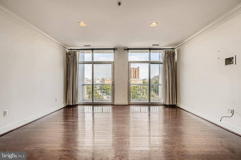Baltimore, MD 21224,2772 LIGHTHOUSE PT E #301