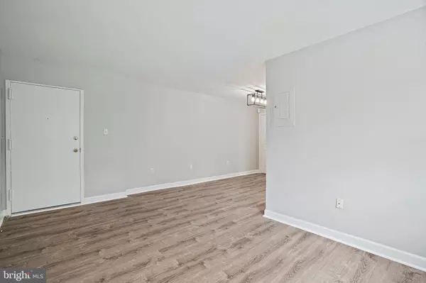 Washington, DC 20009,1420 CLIFTON ST NW #208