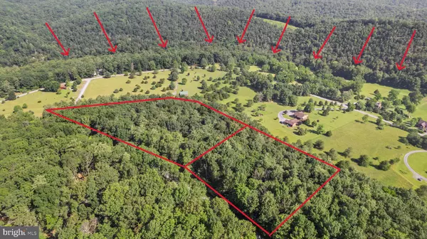 Paw Paw, WV 25434,211 CROSSINGS VIEW RD