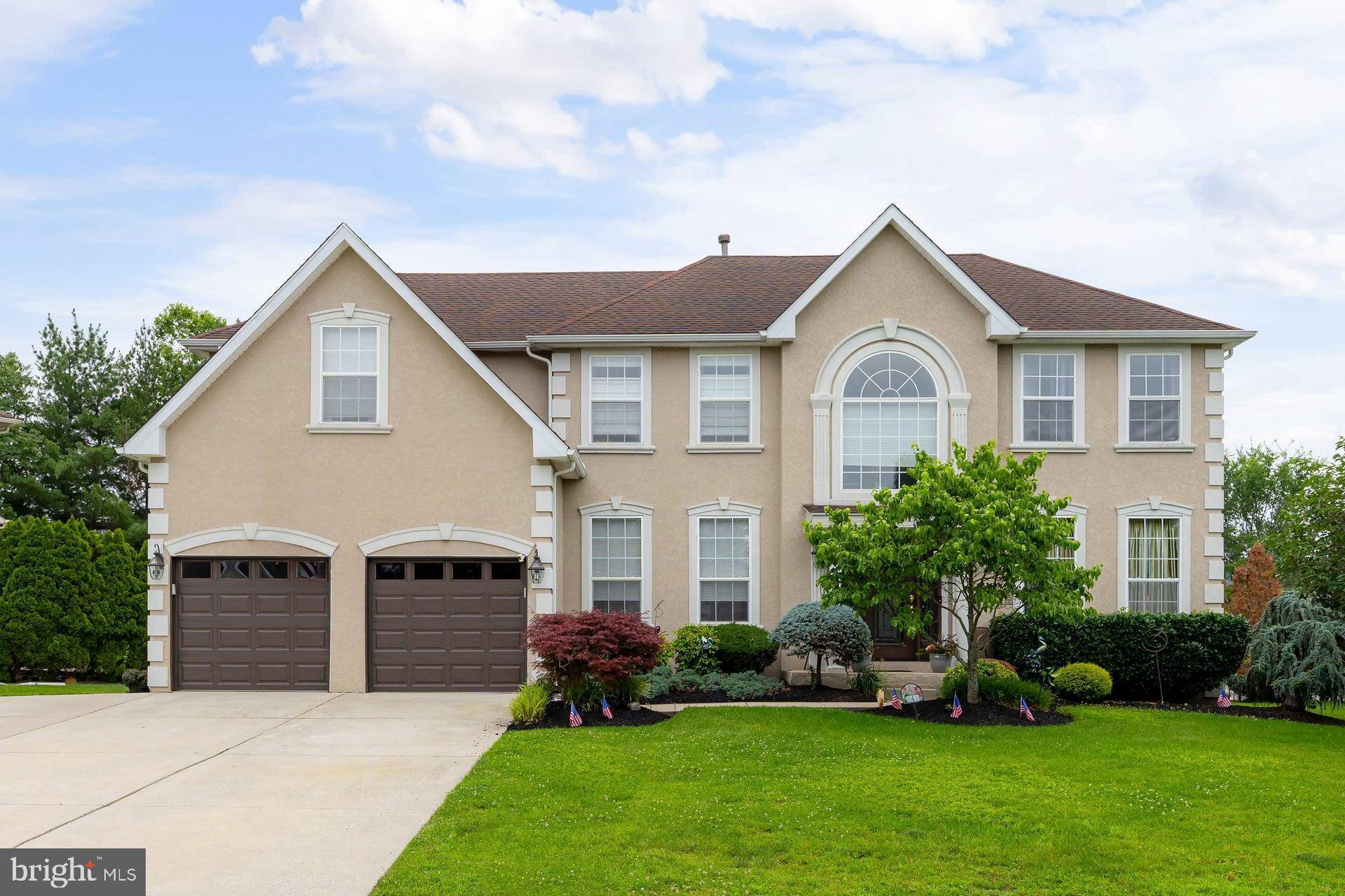 4 SADDLEHORN DR, Cherry Hill, NJ 08003