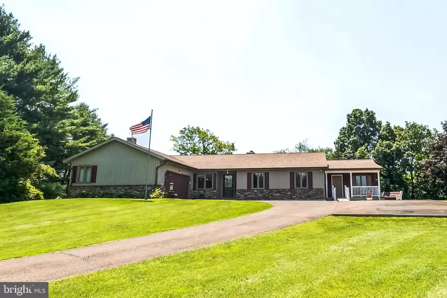 79 JOHN DR, Kirkwood, PA 17536