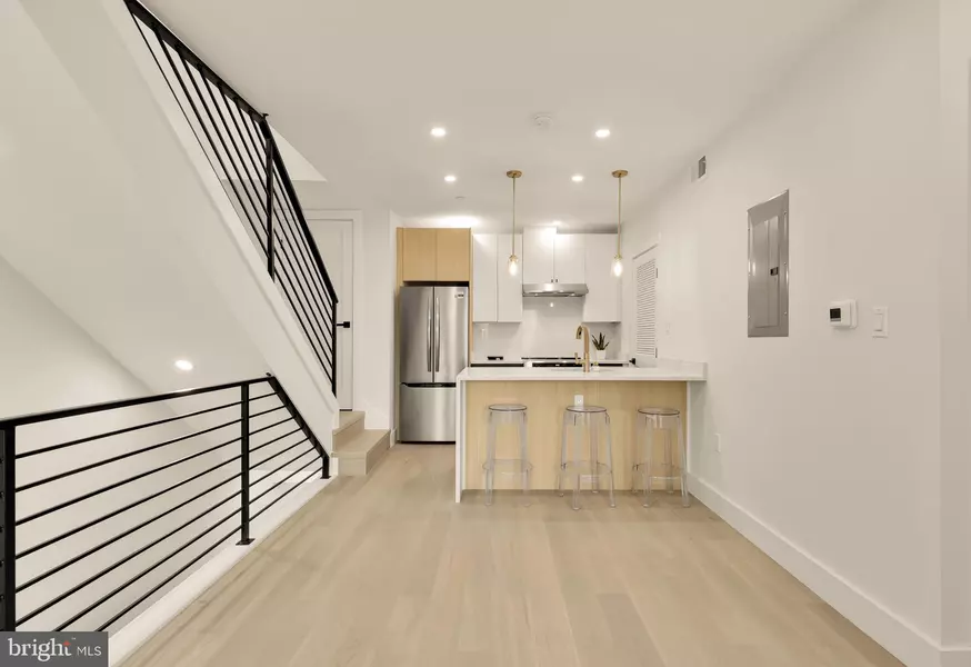 3923 14TH ST NW #PH7, Washington, DC 20011