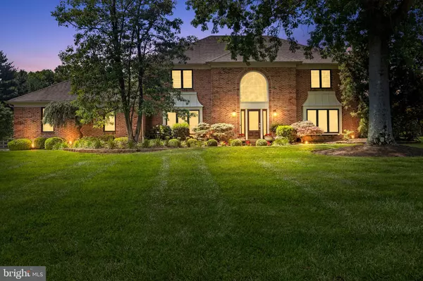 72 HIDDEN COVE DR, Churchville, PA 18966