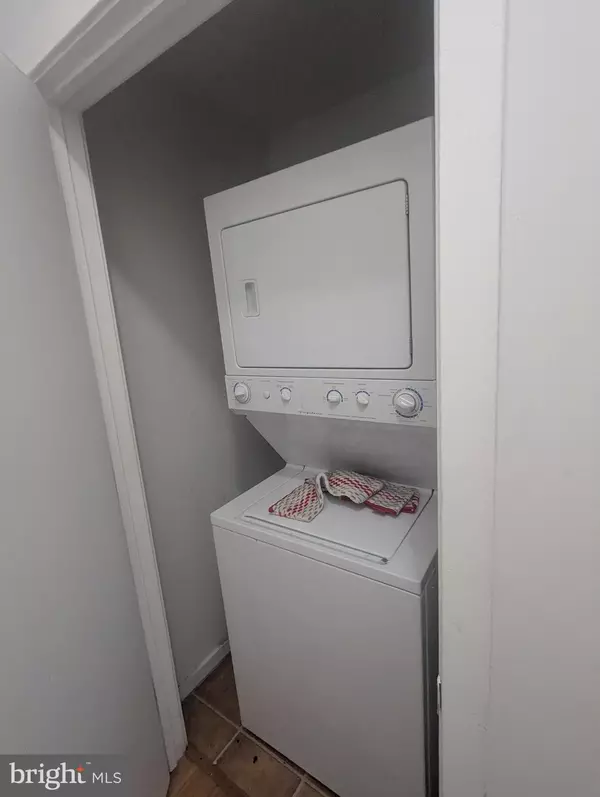 Philadelphia, PA 19121,1918 W DIAMOND ST #3