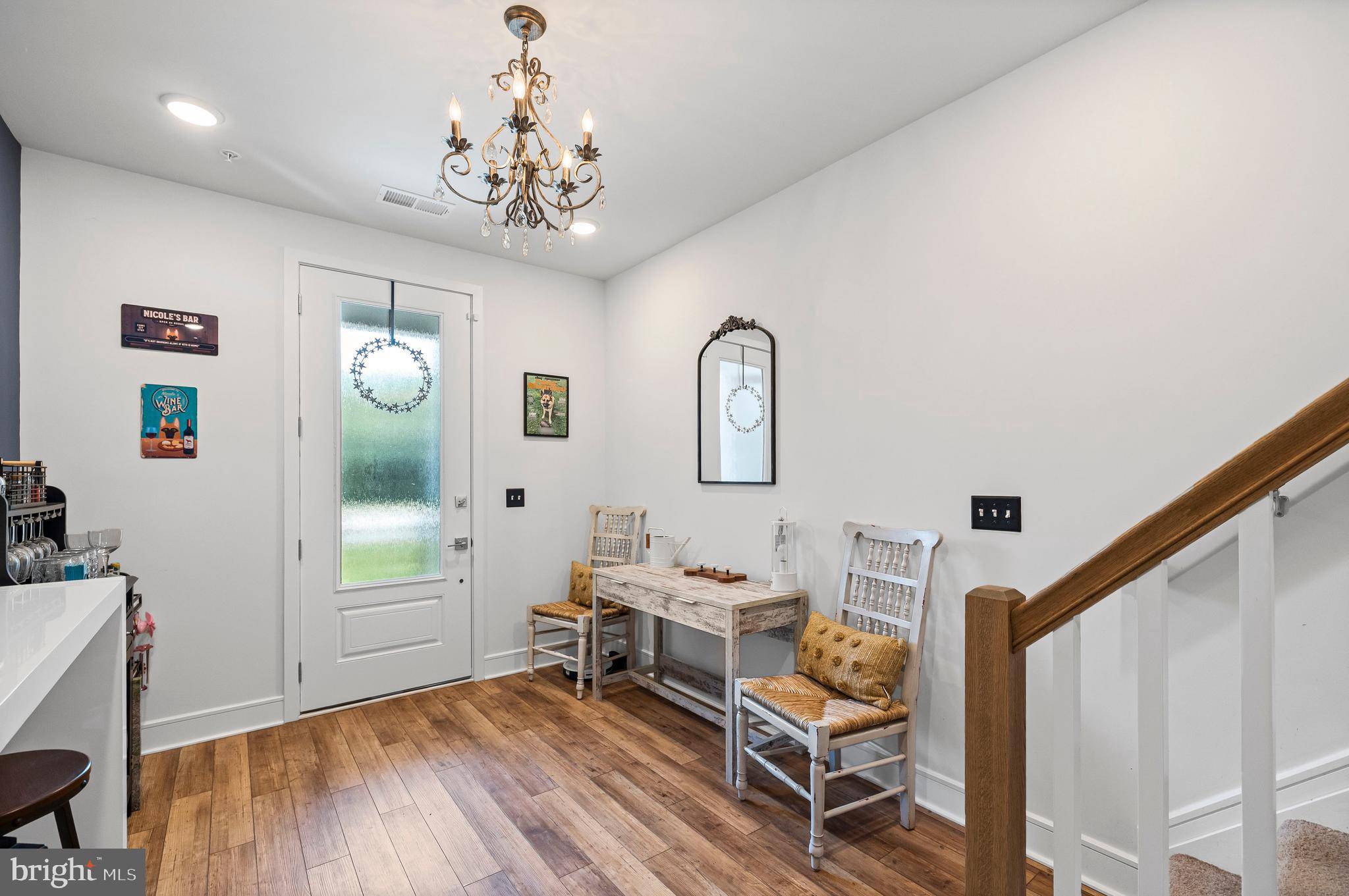 Ashburn, VA 20148,43270 FARRINGDON SQ