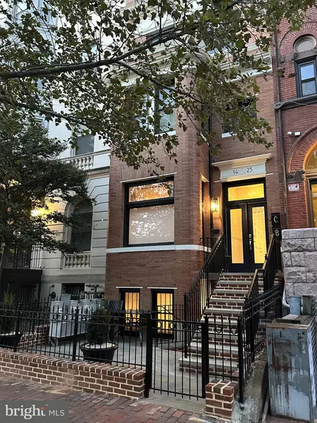 1423 T ST NW, Washington, DC 20009
