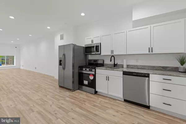 Baltimore, MD 21213,1804 E LAFAYETTE AVE