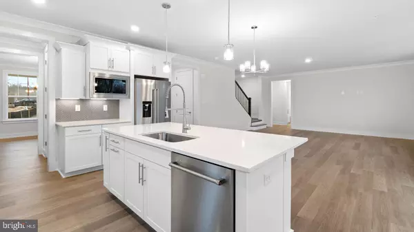 Alexandria, VA 22308,8281 COLLING MANOR CT