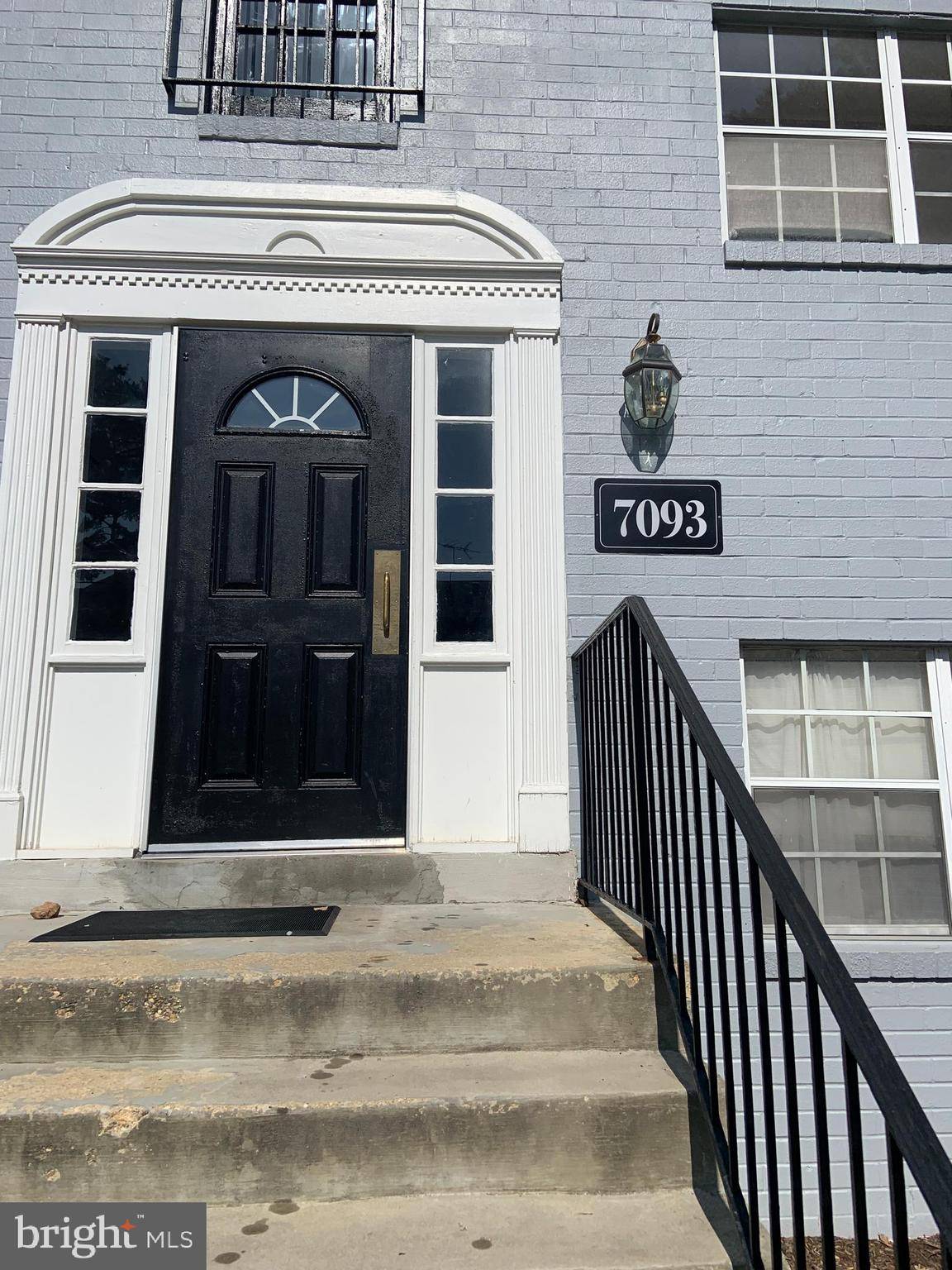 7093 SPRING GARDEN DR #202, Springfield, VA 22150