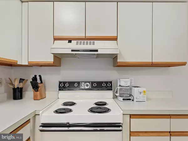 Bethany Beach, DE 19930,39346 RACQUET LN #8504