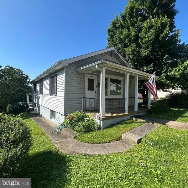Conshohocken, PA 19428,379 DEHAVEN ST