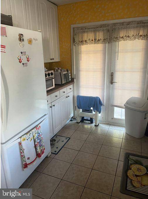 Milton, DE 19968,304 S BAY SHORE DR