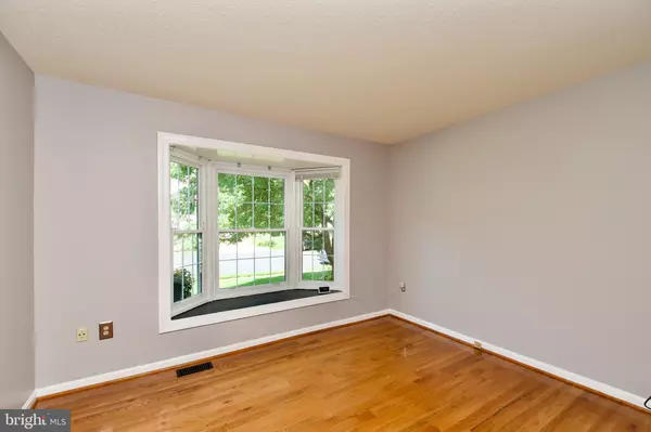 Centreville, VA 20120,14340 BROOKMERE DR