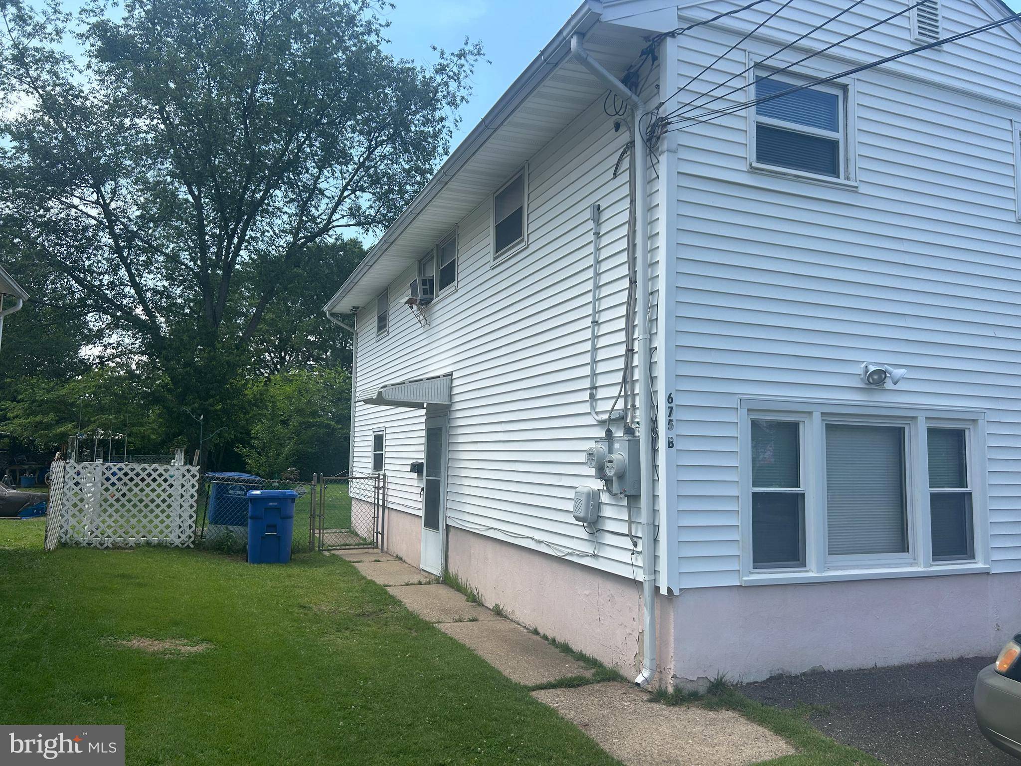 Riverside, NJ 08075,675 HENRY ST