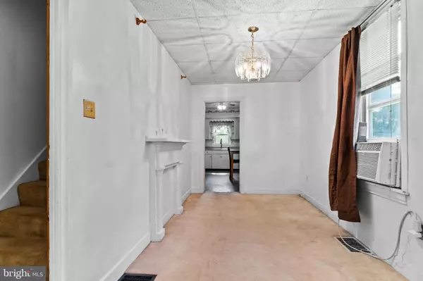 Carlisle, PA 17013,121 SPRUCE ST