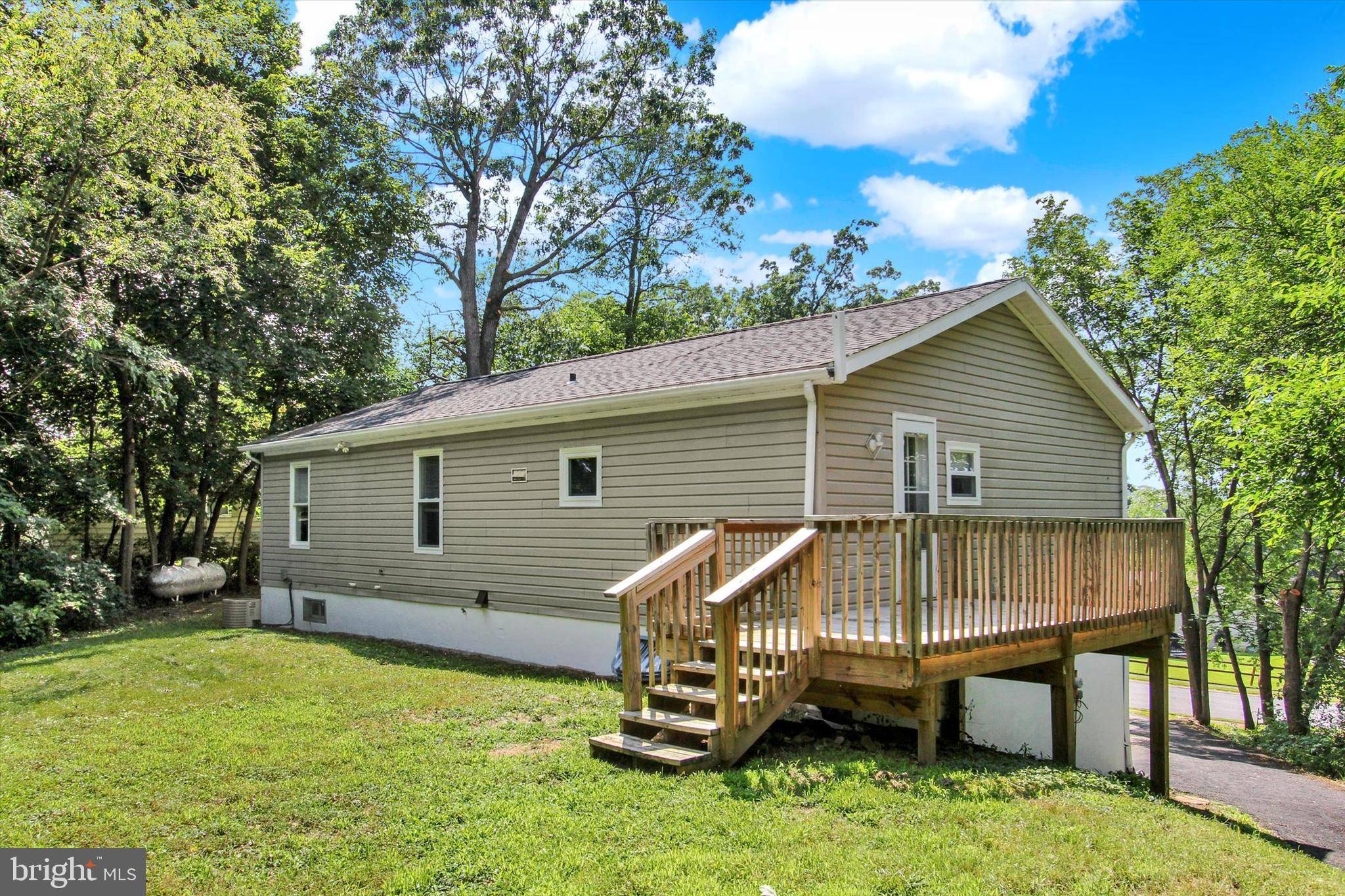 York, PA 17408,4953 LINCOLNWOOD DR
