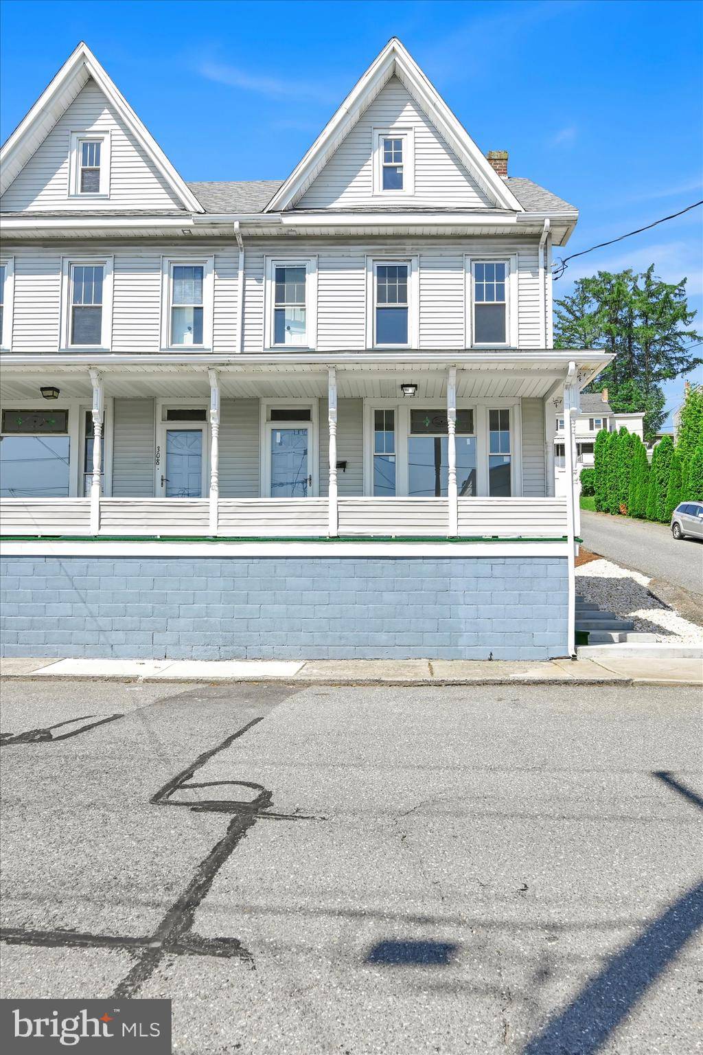 Tamaqua, PA 18252,310 WASHINGTON ST