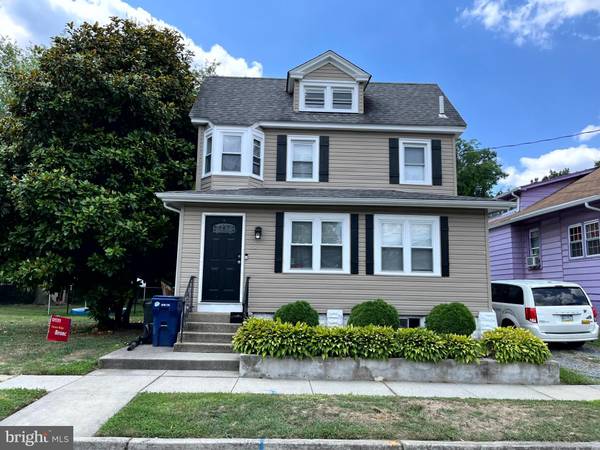 262 CHESTNUT ST, Westville, NJ 08093