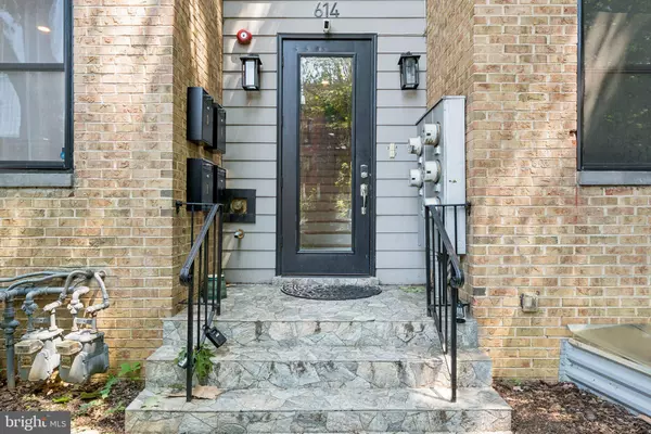 Washington, DC 20002,614 I ST NE #1